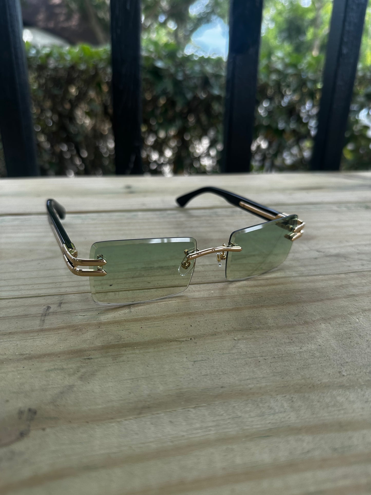 Clarity - Green Lens