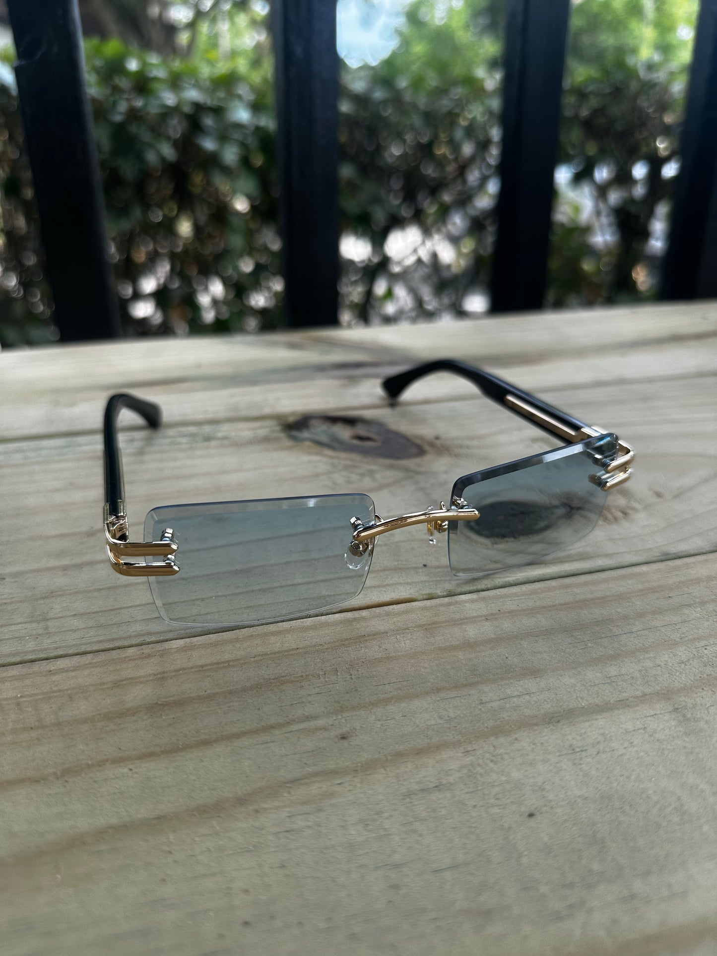 Clarity - Blue Lens